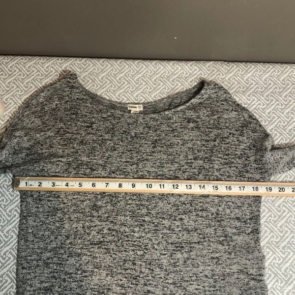 Garage Tied Bell Sleeve Crop Lightweight Sweater Small - Picture 8 of 9